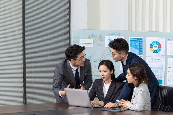 精益人才發(fā)展：培養(yǎng)專業(yè)人才，推動(dòng)企業(yè)持續(xù)發(fā)展