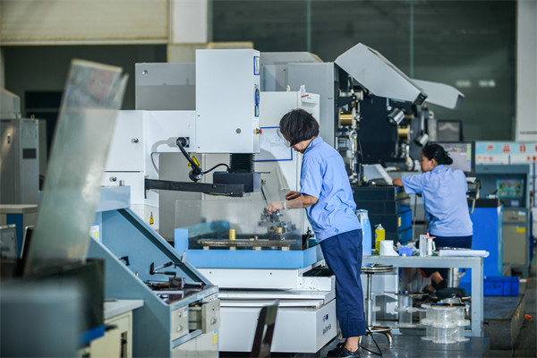 制造業(yè)管理新策略，引領企業(yè)高效運營，提升競爭力