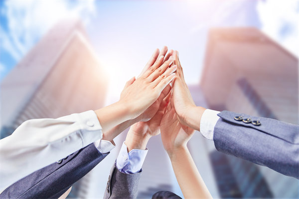 立足企業(yè)實際，制定可行經營計劃，確保企業(yè)穩(wěn)健前行
