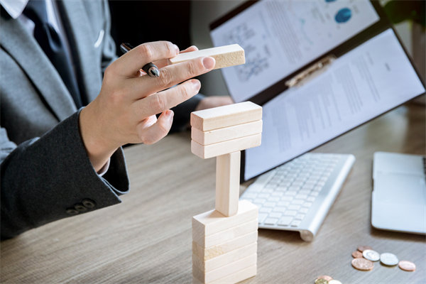 企業(yè)預(yù)算管理與風(fēng)險控制結(jié)合，保障穩(wěn)健經(jīng)營與發(fā)展