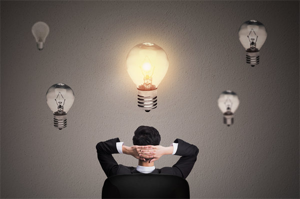 創(chuàng)新企業(yè)管理思維，激發(fā)員工潛能，推動企業(yè)騰飛