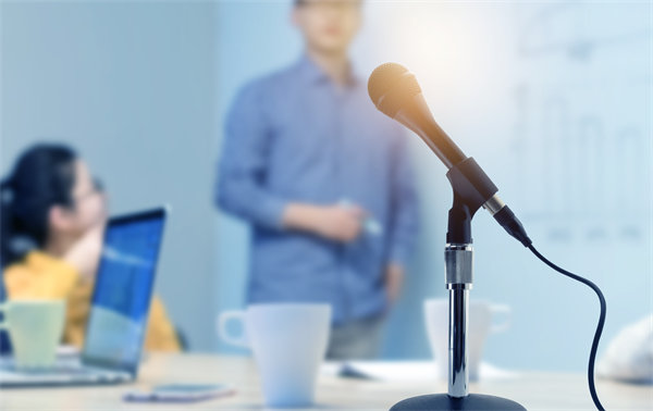 企業(yè)文化如何深度融合HR管理，增強團隊凝聚力？