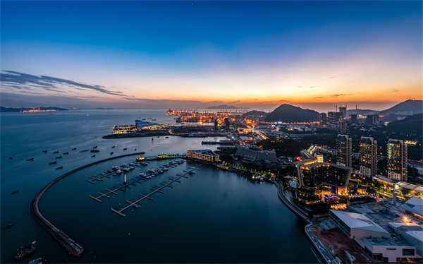 深圳管理咨詢精準(zhǔn)定位企業(yè)痛點(diǎn)，實現(xiàn)高效轉(zhuǎn)型！