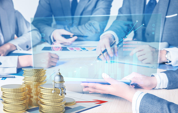 年度計劃中，如何量化評估風險與應(yīng)對策略？