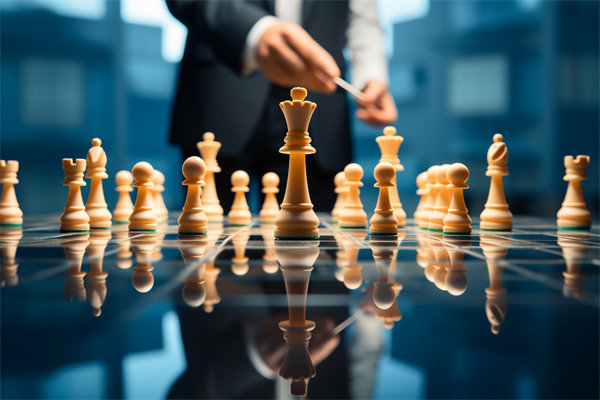 集團(tuán)管控如何平衡各子公司自治與總部戰(zhàn)略協(xié)同的關(guān)系？