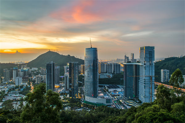 如何幫助企業(yè)構建高效績效管理體系？