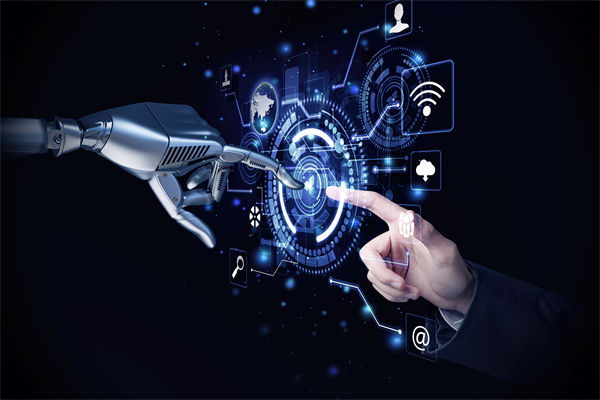 戰(zhàn)略管理與業(yè)務(wù)融合，推動企業(yè)轉(zhuǎn)型升級與創(chuàng)新發(fā)展