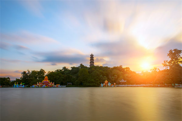 惠州精益生產(chǎn)咨詢(xún)公司如何助企實(shí)現(xiàn)生產(chǎn)流程精益化？