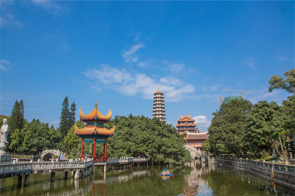 福州人力資源咨詢公司如何優(yōu)化企業(yè)人才結(jié)構(gòu)？