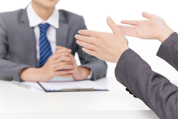 揭秘！看看企業(yè)高級HR是如何玩轉(zhuǎn)人才爭奪大戰(zhàn)的？