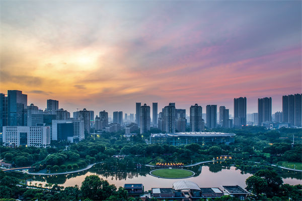 佛山預(yù)算管理咨詢公司如何助力企業(yè)實(shí)現(xiàn)預(yù)算精準(zhǔn)控制？