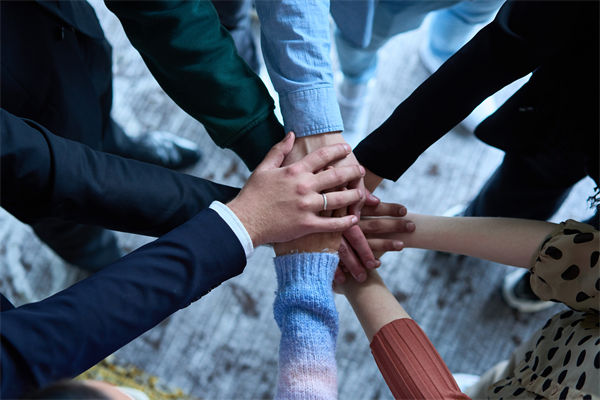 企業(yè)要求員工不結(jié)婚就離職？組織規(guī)劃管理怎么看？