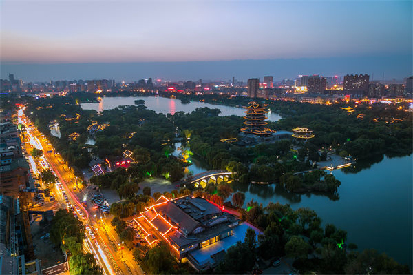 戰(zhàn)略規(guī)劃總落空？濟南戰(zhàn)略咨詢公司如何讓目標落地有跡可循？