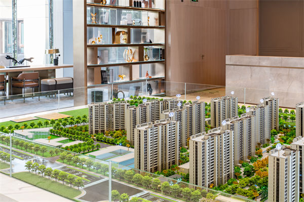 買房爛尾法院判退房退款不還房貸，關(guān)聯(lián)企業(yè)戰(zhàn)略啟示