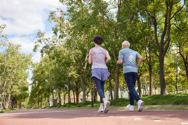 中國(guó)人均預(yù)期壽命79歲，對(duì)企業(yè)文件有何啟示？