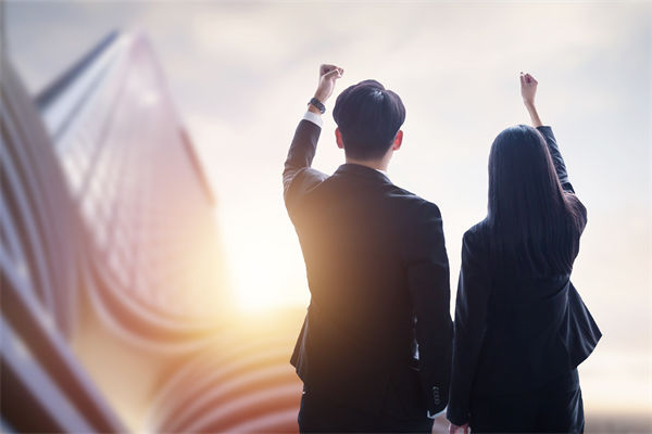 薪酬咨詢分析：公職人員兼職送外賣，紀委回應(yīng)來了