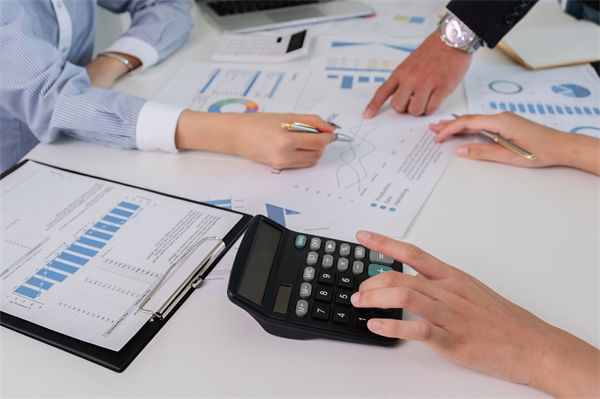 預(yù)算成紙上空談，怎樣讓數(shù)據(jù)真正驅(qū)動(dòng)決策落地？