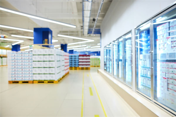 知名超市半年關(guān)了227家店，關(guān)聯(lián)企業(yè)營(yíng)銷怎么看？