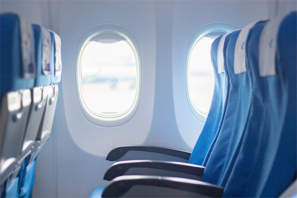 航空公司故意調(diào)低溫度賣毛毯？企業(yè)有何營銷啟示？