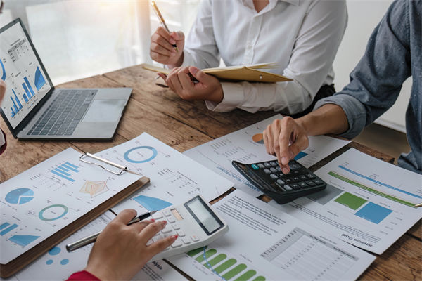 績效考評淪為形式主義，員工敷衍應付企業(yè)怎么破？